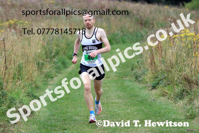 Senior Men and Veterans Relay, 2024 Sunderland XC Relays.  Photo: David T. Hewitson/Sports for All Pics